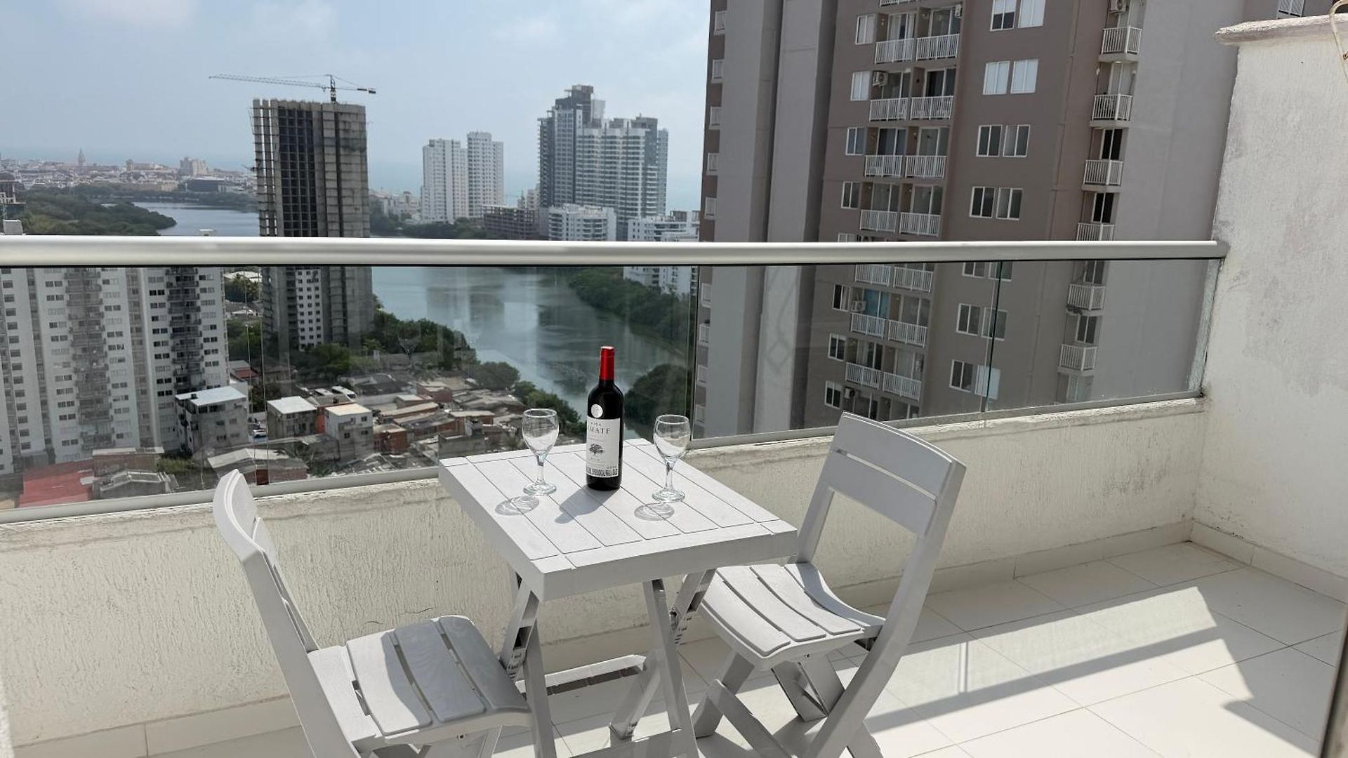 Vista Mar, Doble Balcón, 6 Max, Cerca De Todo * Cartagena