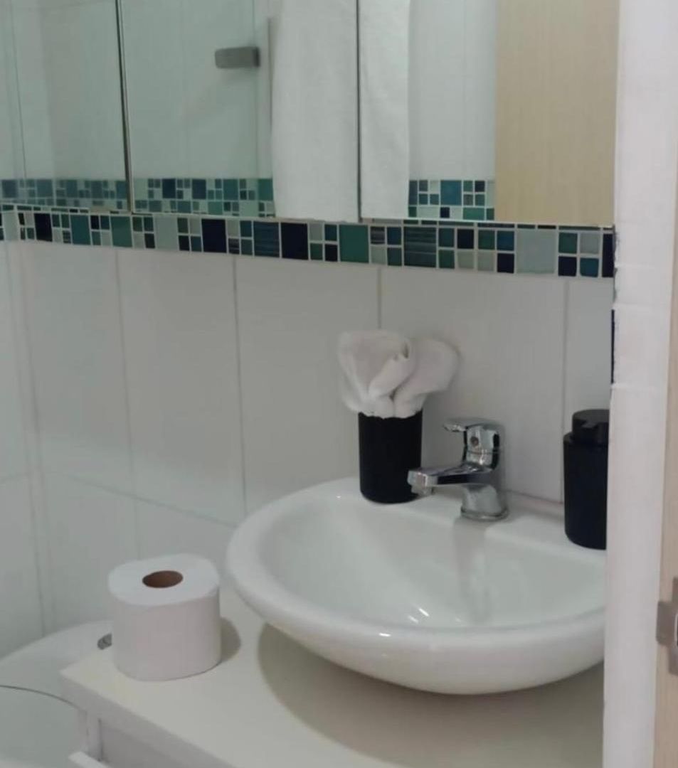 Apartamento Vista Mar, Doble Balcón, 6 Max, Cerca De Todo Cartagena