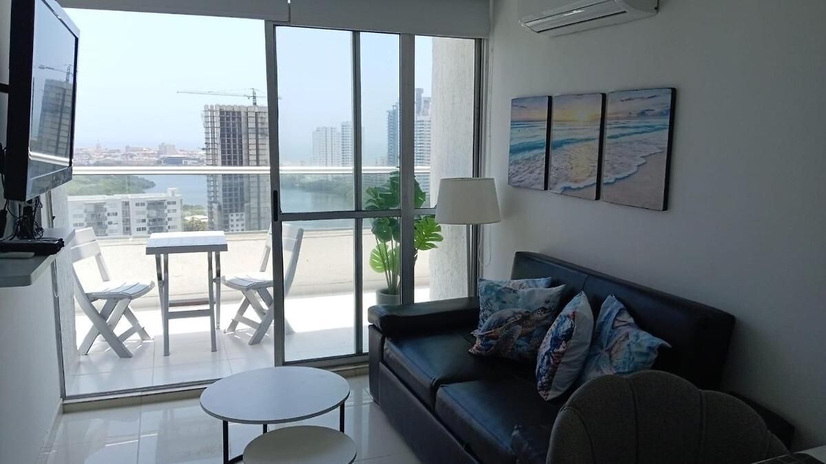 Apartamento Vista Mar, Doble Balcón, 6 Max, Cerca De Todo Cartagena