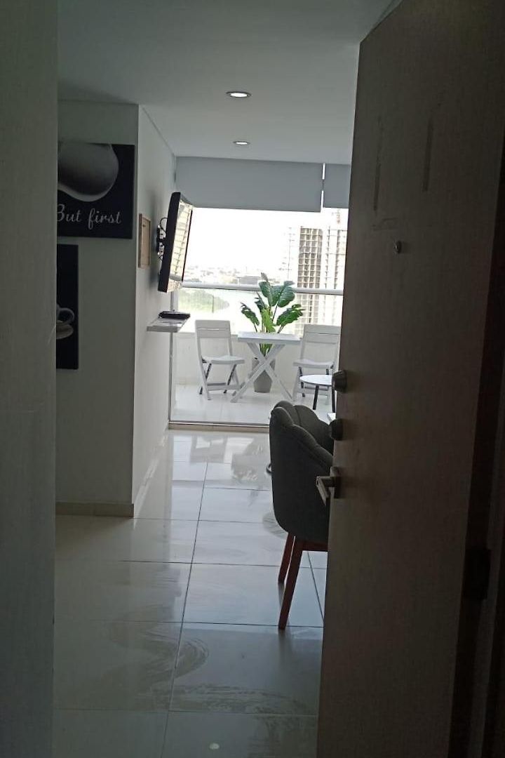 Apartamento Vista Mar, Doble Balcón, 6 Max, Cerca De Todo