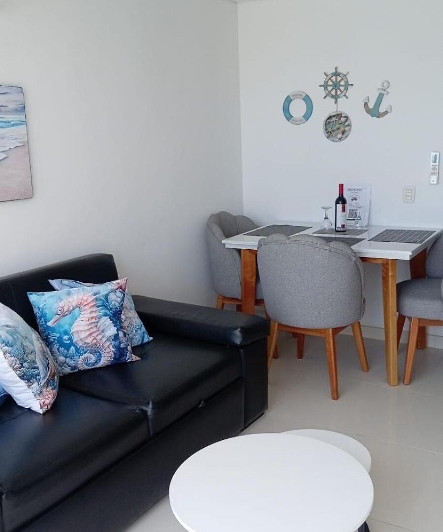 Apartamento Vista Mar, Doble Balcón, 6 Max, Cerca De Todo Cartagena