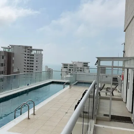 Vista Mar, Doble Balcón, 6 Max, Cerca De Todo Apartamento